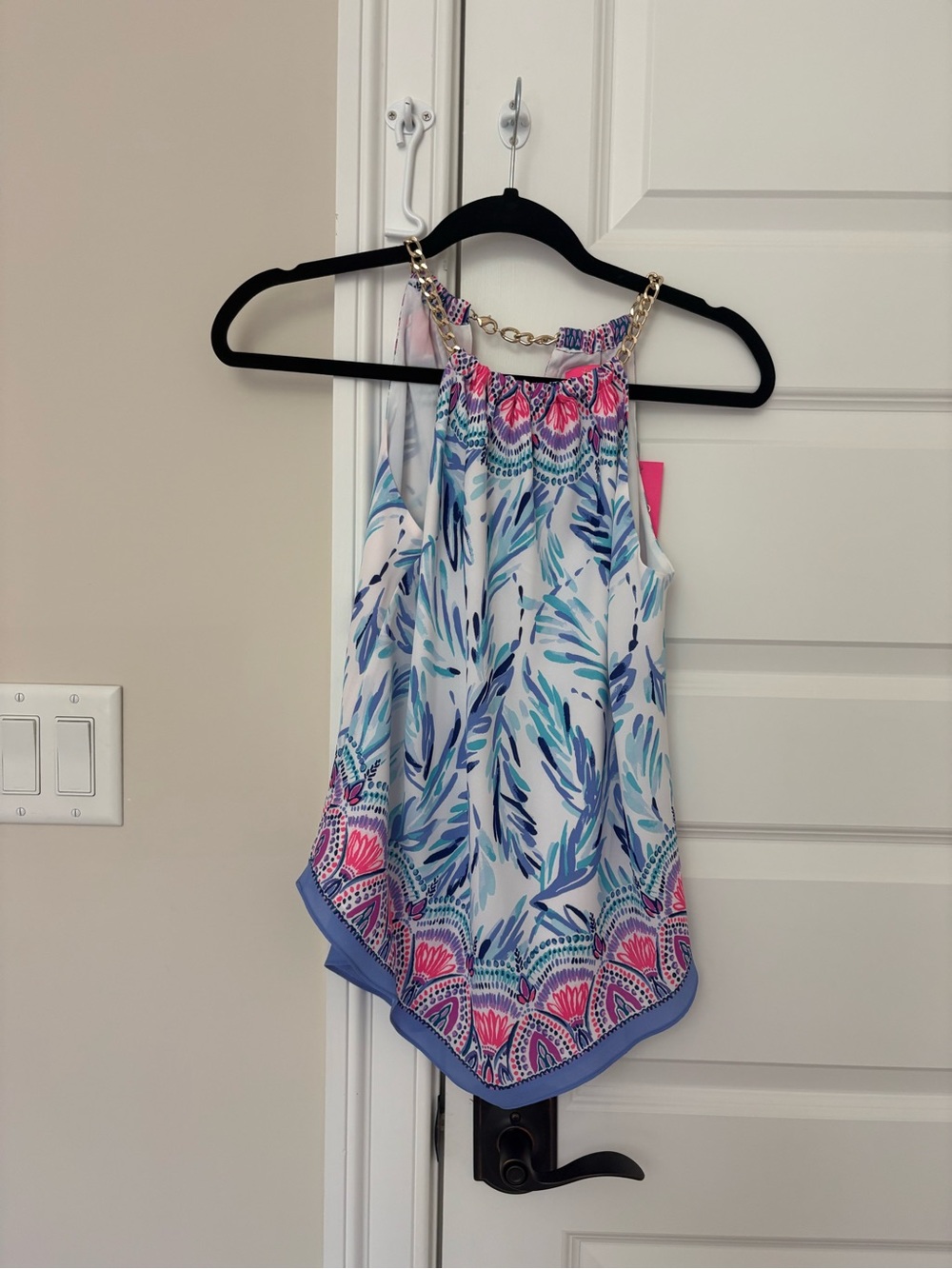 Lilly Pulitzer Blue and Pink Chain-Neck Sleeveless Camisole
